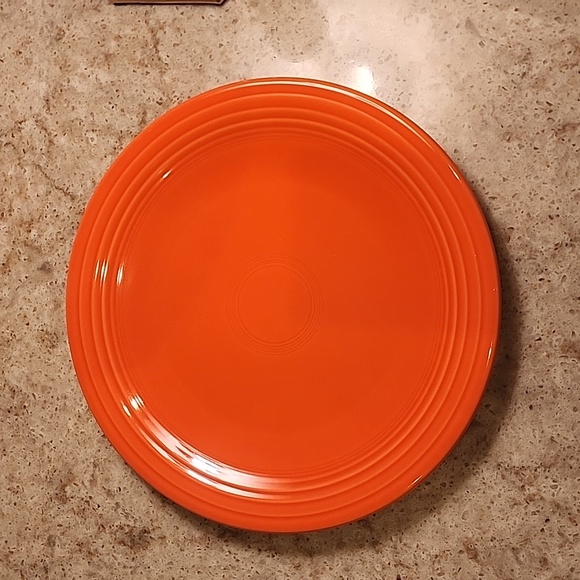 Fiesta Chop Plate - Poppy color - Picture 1 of 3